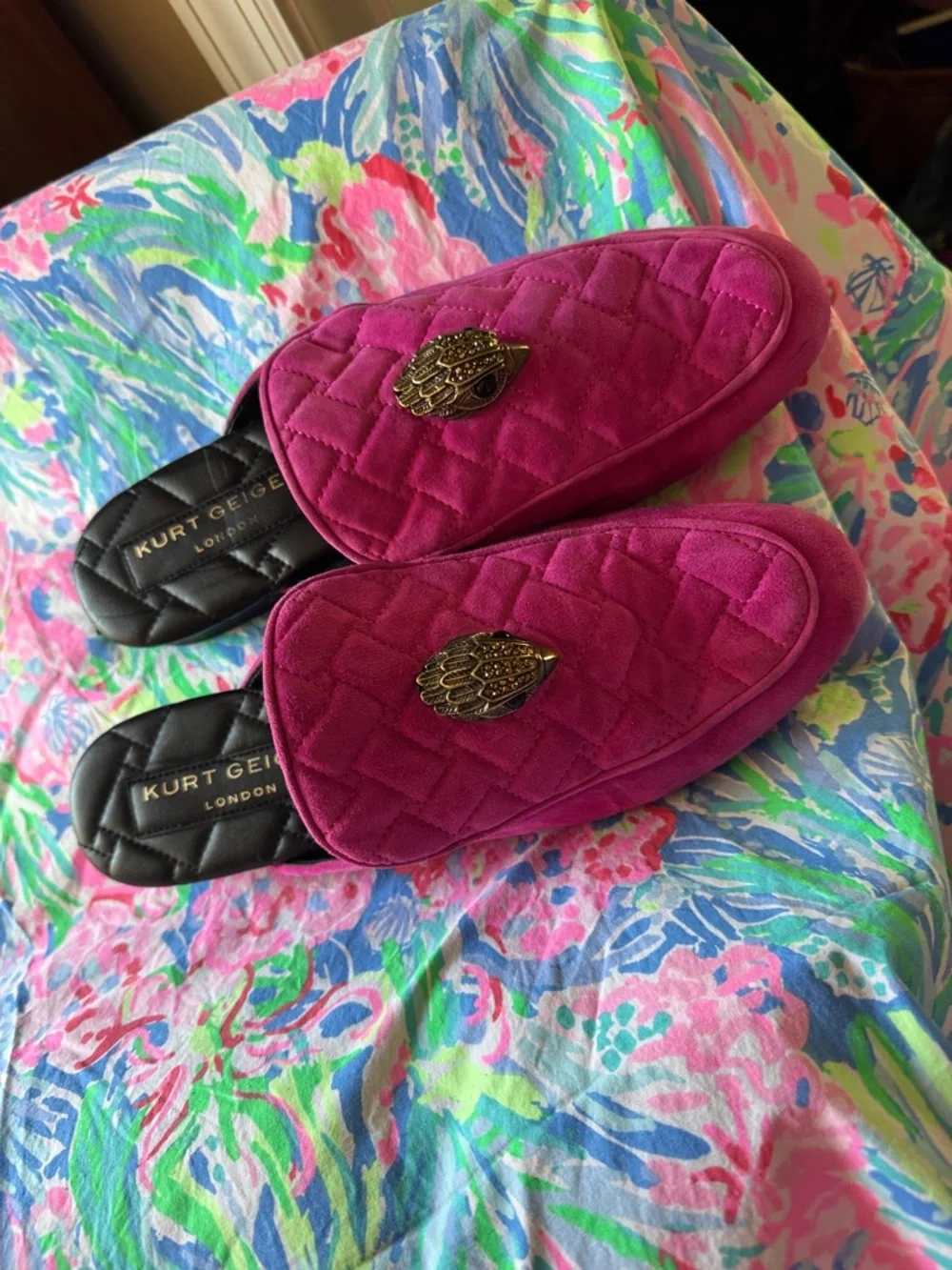Kurt Geiger Magenta Quilted Velvet Slip-On Mules with Decorative Emblem - Picture 6 of 6